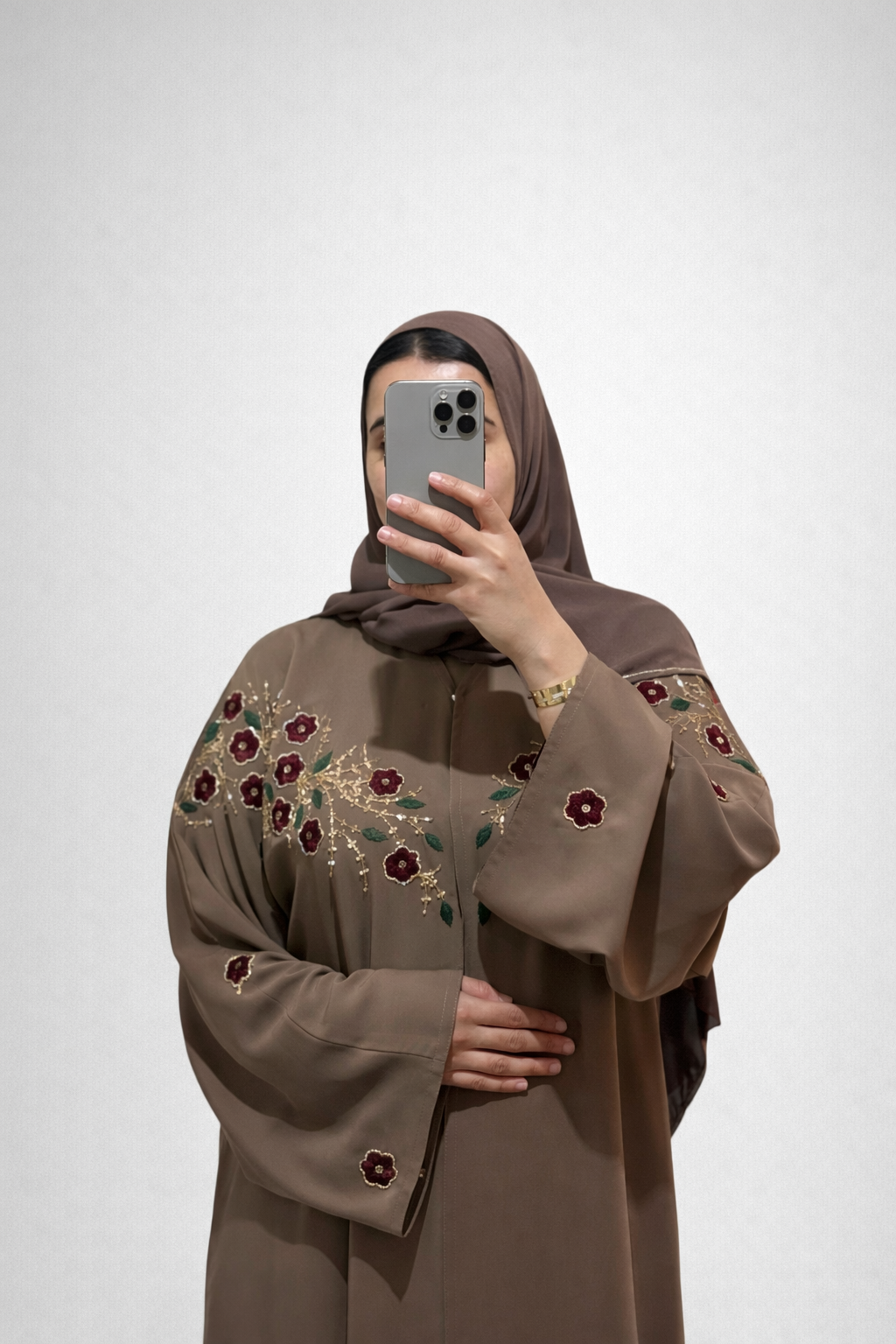 Abaya Mariam – Taupe Floral Embroidery
