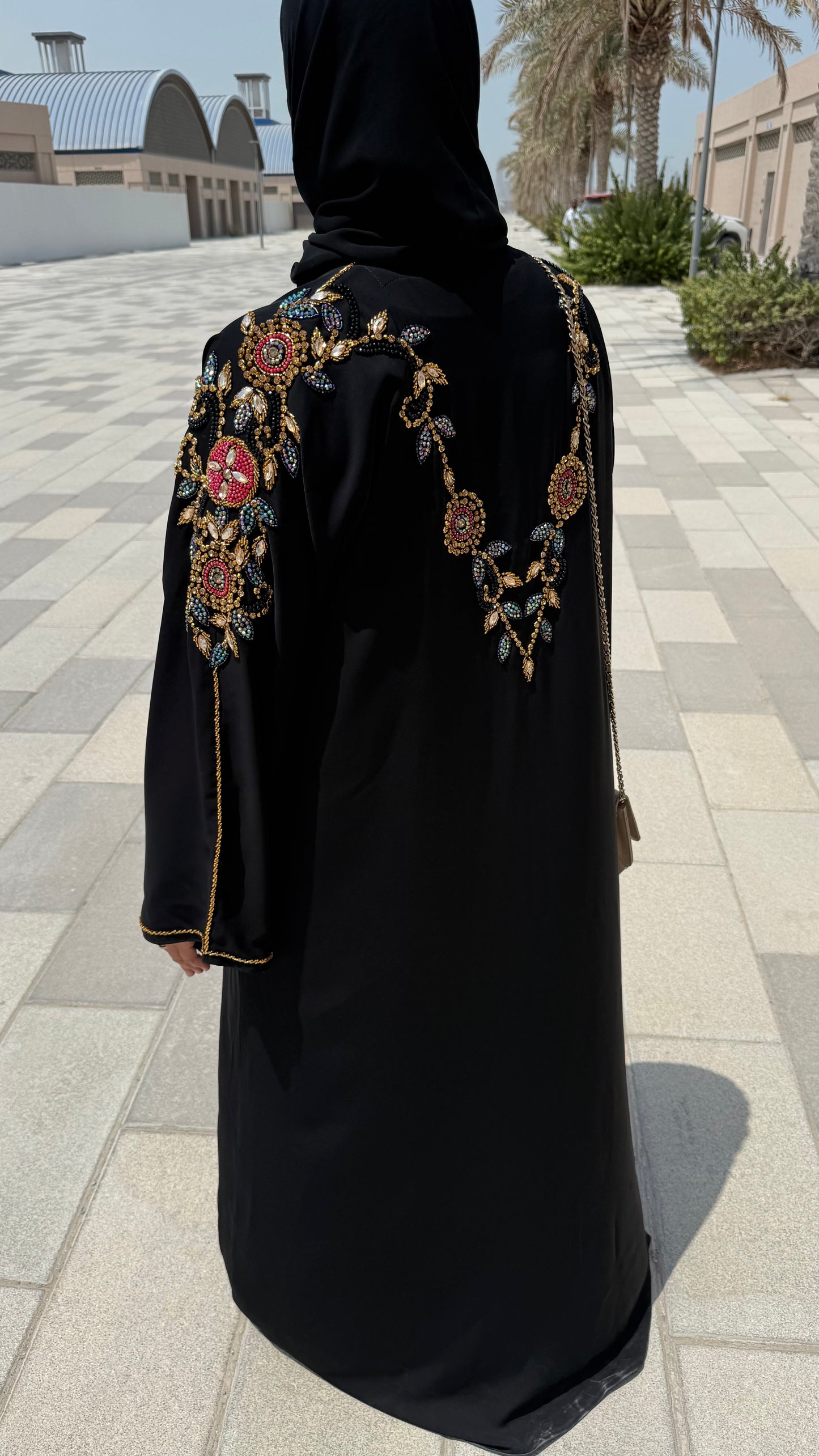 Abaya Noor – Crimson Royale