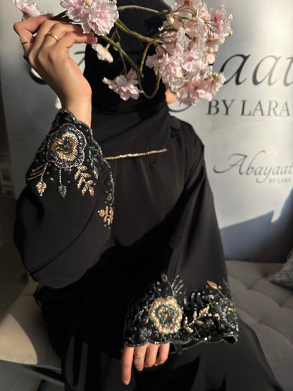 Abaya Aaliyah – Black & Gold