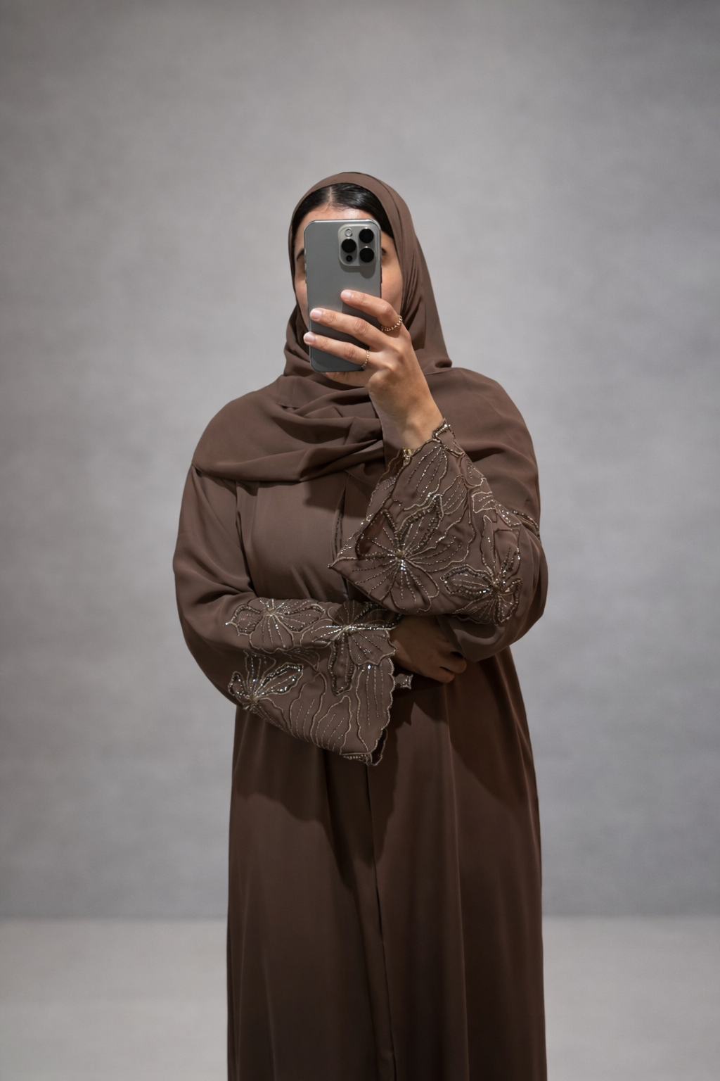 Abaya Amina – Mocha Embroidery