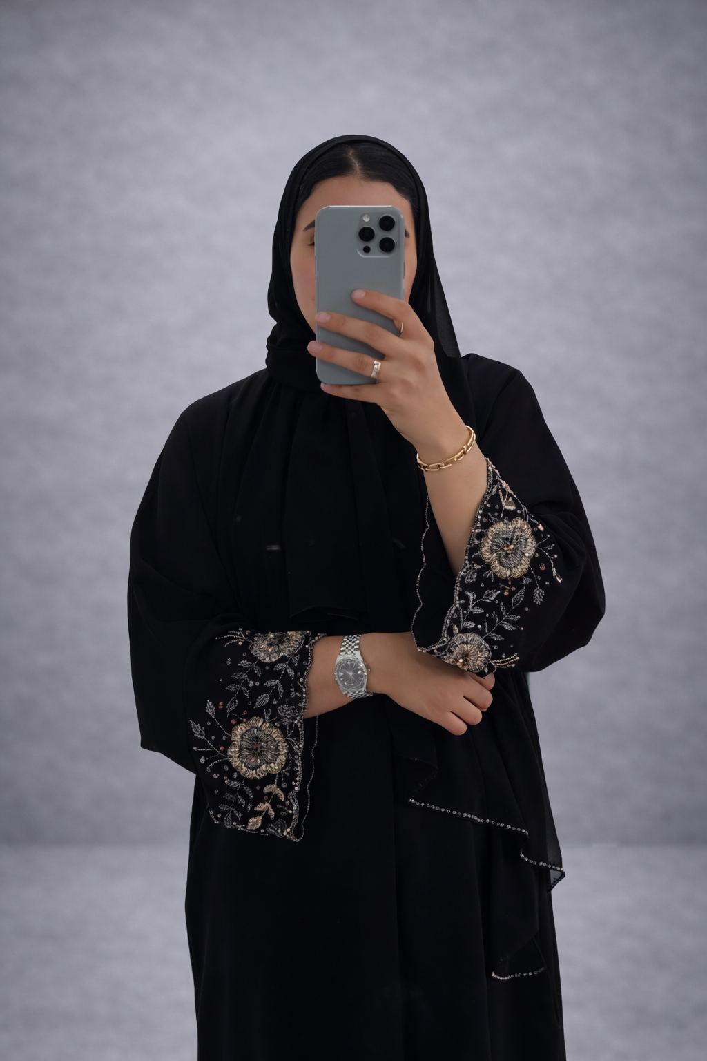 Abaya Aaliyah – Black & Gold