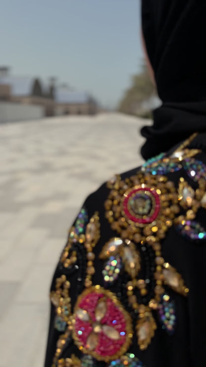 Abaya Noor – Crimson Royale