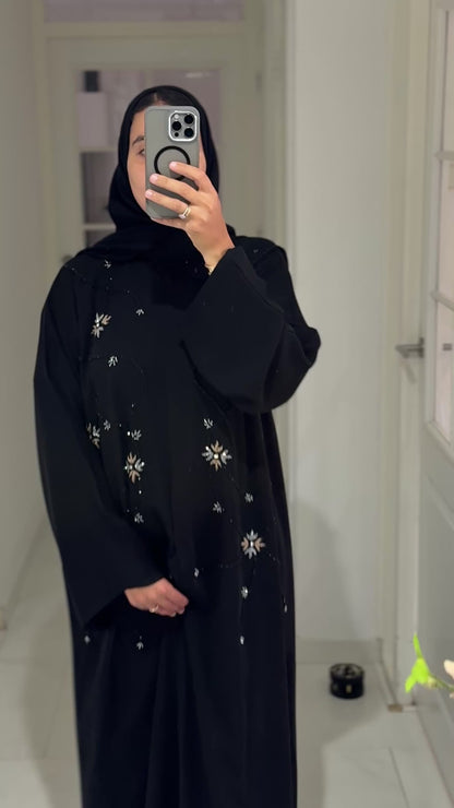 Abaya Malak – Lunar Noir