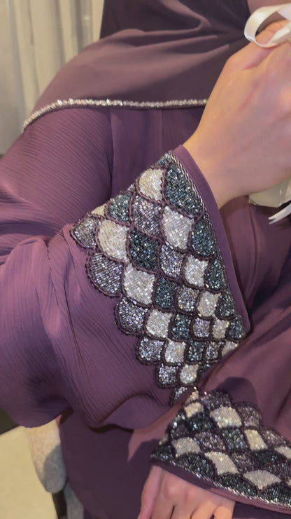 Abaya Safiya – Plum Embroidery