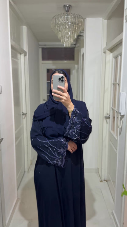 Abaya Salma – Royal Navy