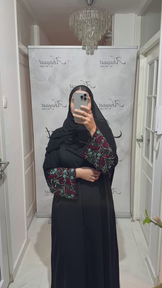 Abaya Safa – Black Artisan Embroidery
